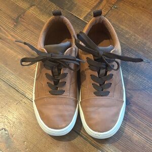 Art Class Brown Leather Sneakers